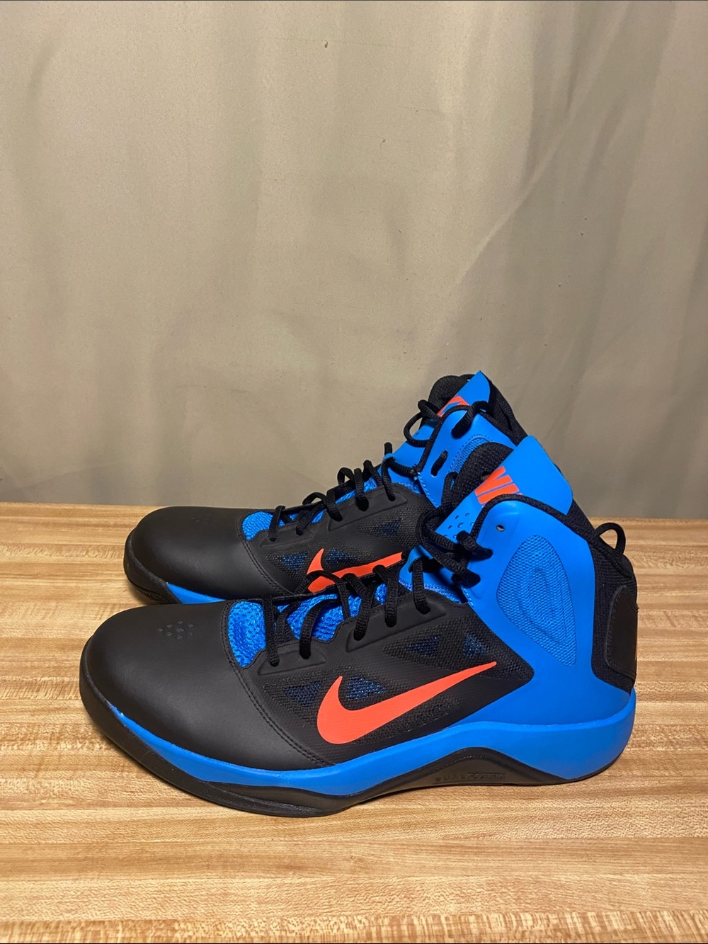 Nike Dual Fusion BB II Men’s Athletic Basketball shoes size 12 New